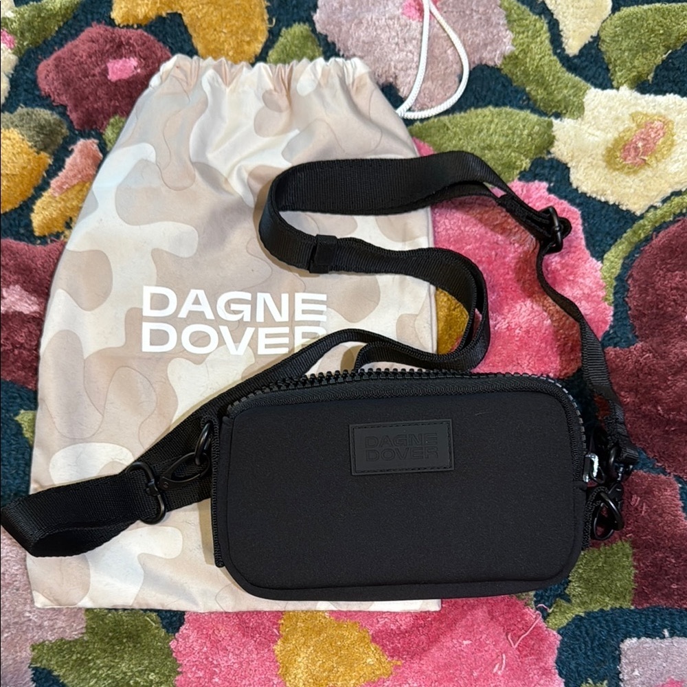 Dagne Dover Black Mara Phone Sling Neoprene Crossbody Bag - Picture 4 of 6